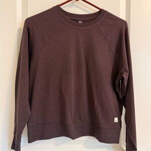 Vuori long sleeve halo crewneck. Size XXS